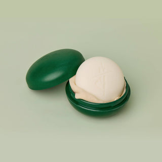  A minimalist travel case by Kate McLeod bespoke to our full-size and mini Body Stone lotion bars. Subtly speckled and embossed with our logo, this biodegradable biocomposite is made of bamboo and plant starches—and is as reusable as our signature bamboo canister. TSA carry-on approved. Body Stones sold separately.