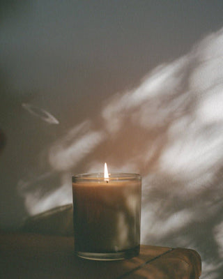 Lavune N˚09 Santal Candle | Luxurious Sandalwood & Cedarwood