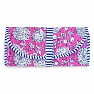 Quilted printed jewelry pouch by Amelia Rose. Dimensions open=15" L x 9" W Dimensions rolled=4" L x9" W and 1" in thickness Pocket dimensions=3.5" L x 9" W
