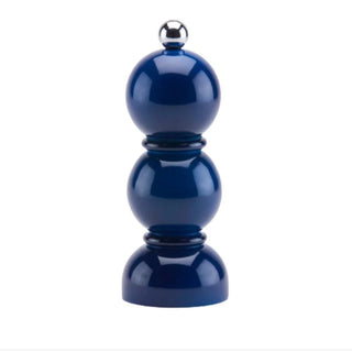Lacquered mill for salt or pepper