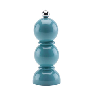 Lacquered mini mill can be used for salt or pepper