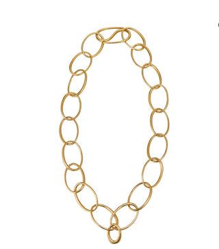Asha 14k gold dipped Rounded Oval Link chain. This oversized chain can be worn along, layered with others or with your favorite charm added! *Charm attachment is removable, charms sold separately* 

20" Chain 