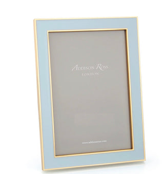  This gold trim powder blue enamel picture frame by Addison Ross looks beautiful in both classic and contemporary settings. Size 4x6.