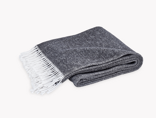 Matouk Pezzo Throw