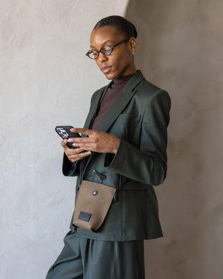 Graf Lantz Hana Merino Wool Phone Crossbody - Cumin Black