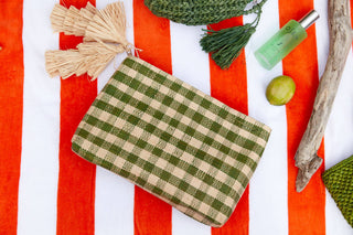 Mar Y Sol Hazel Clutch: Sand