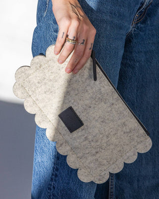 Deco Edge Scallop Pouch - Heather White Felt, Black Leather