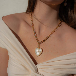Thatch Malene Mother of Pearl Heart Necklace
