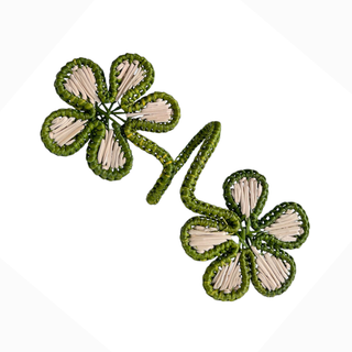 Flower design napkin ring